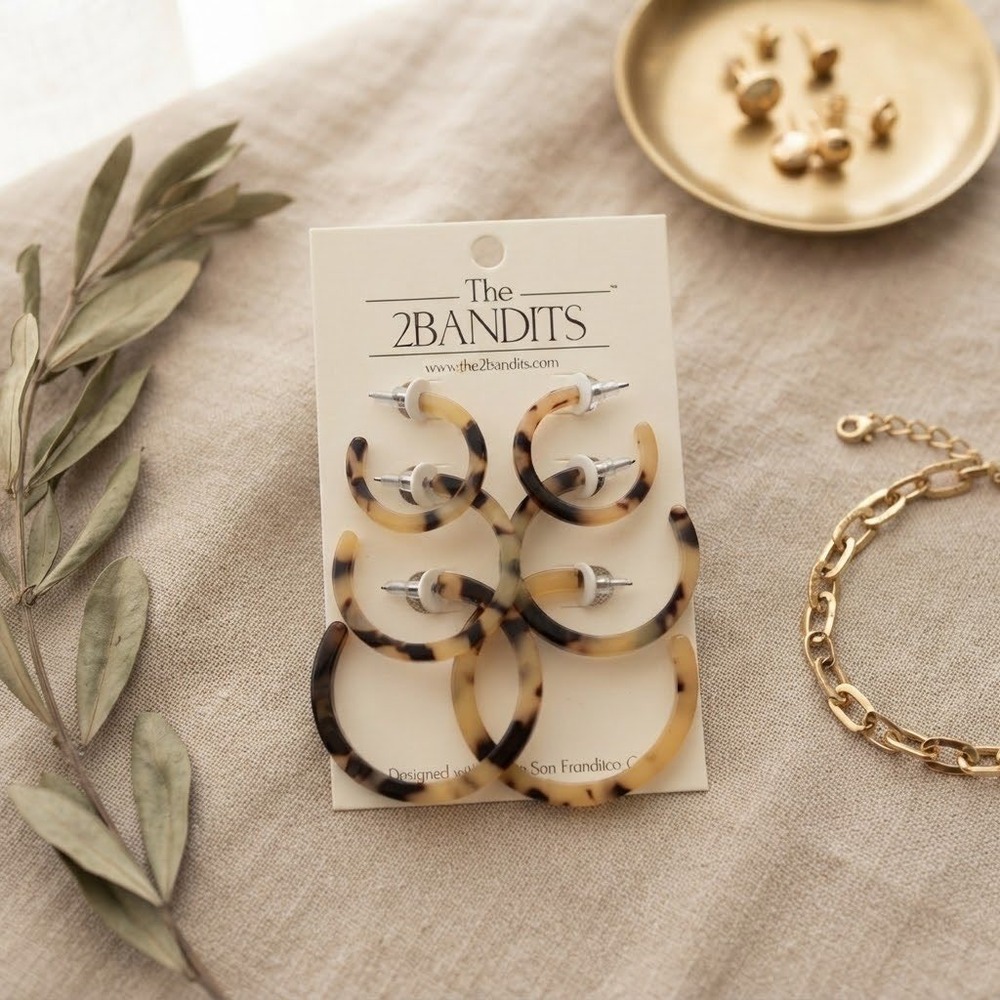The 2Bandits Tortoise Shell Hoop Earrings Set of 3 Brown Tan Plastic TBA-FA-002‎